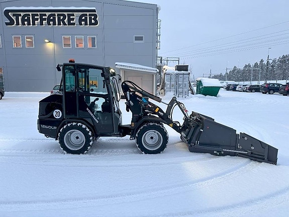 Weidemann 1260LP 2 of 5