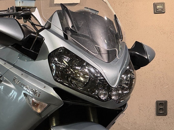Kawasaki 1400 GTR ABS 7 of 7
