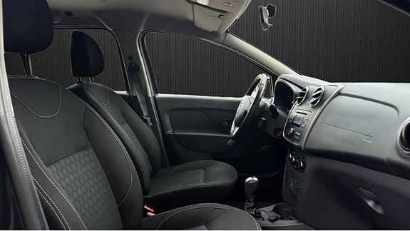 Dacia Logan 7 of 8