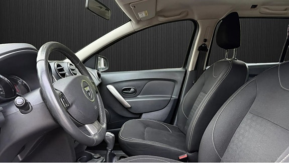 Dacia Logan 6 of 8
