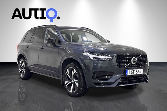 Volvo XC90 3 of 5