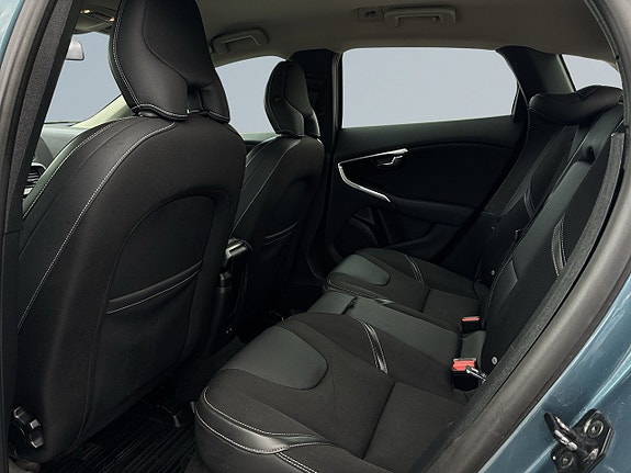 Volvo V40 13 of 20