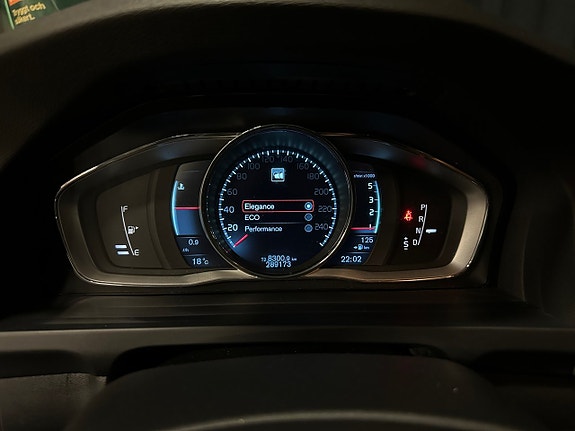 Volvo V60 18 of 26