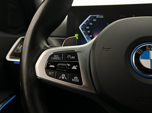 BMW 330e 17 of 30