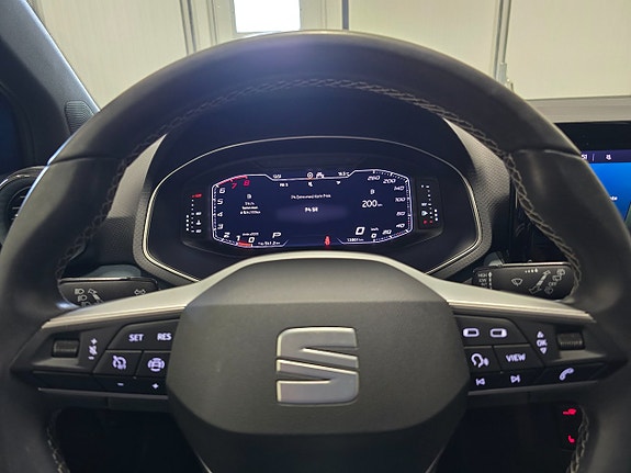 Seat Arona 14 of 21