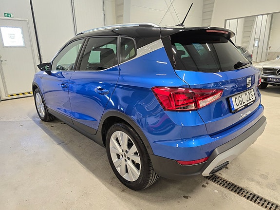 Seat Arona 7 of 21