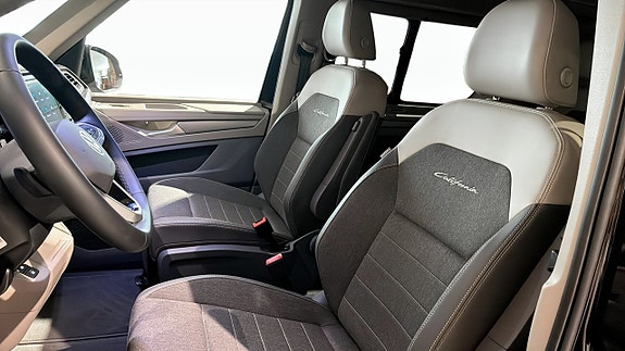Volkswagen California 8 of 15