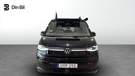 Volkswagen California 4 of 15