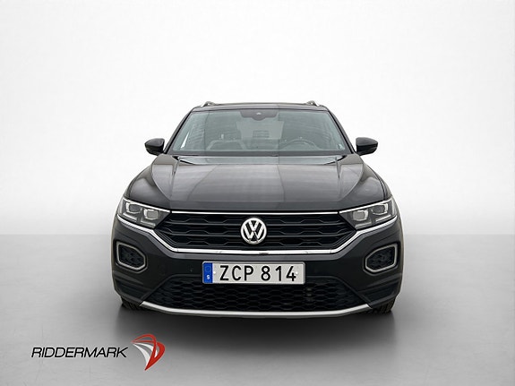 Volkswagen T-Roc 2 of 5