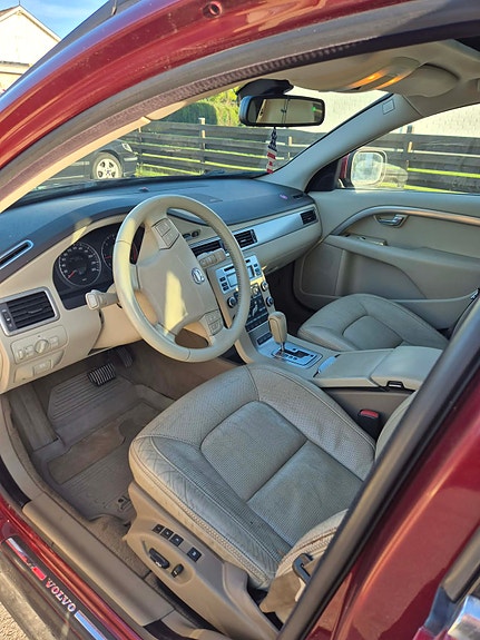 Volvo XC70 5 of 5