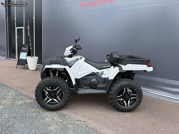 Polaris Sportsman X2 570 2 of 8