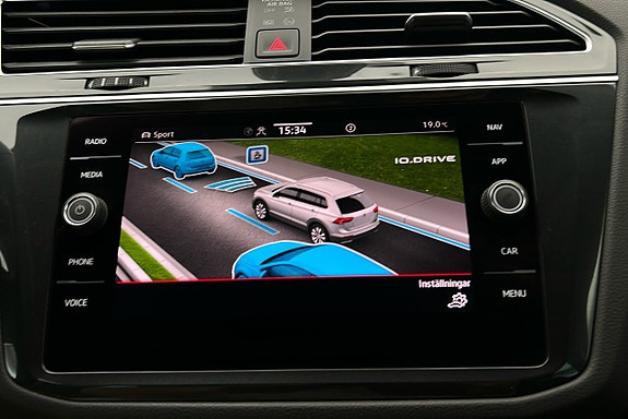 Volkswagen Tiguan 21 of 25