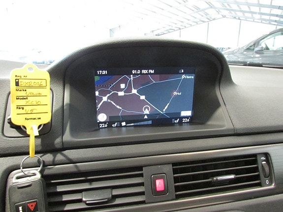 Volvo XC70 15 of 20