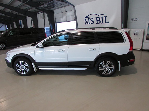 Volvo XC70 8 of 20
