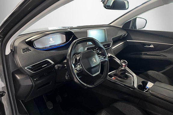 Peugeot 3008 5 of 5