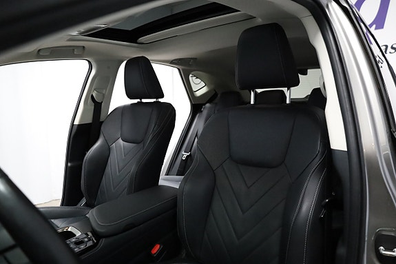 Lexus NX450h+ 14 of 24