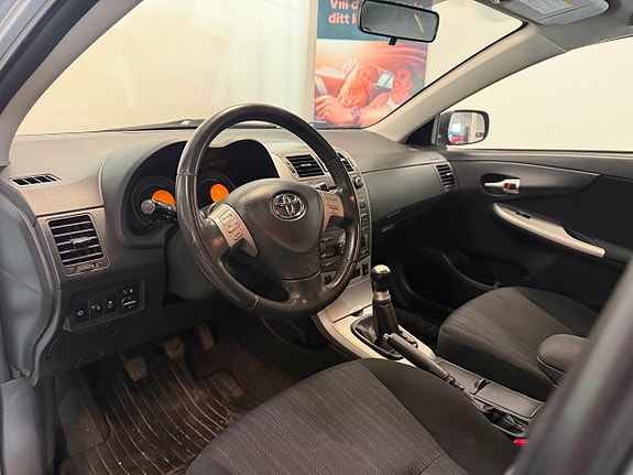 Toyota Corolla 10 of 26