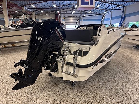 Micore 53cc R-design - 26 Mercury F100 EFI - 26 3 of 5