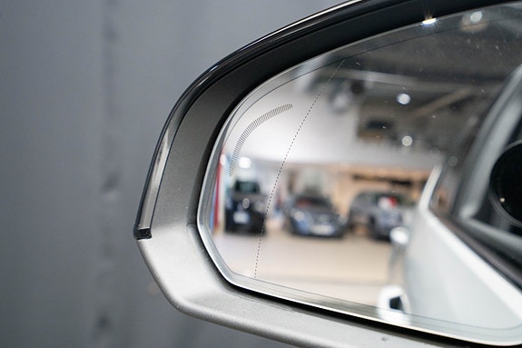 Volvo XC40 20 of 25