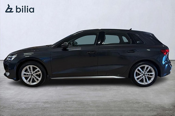 Audi A3 4 of 25