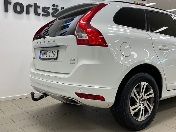 Volvo XC60 4 of 5