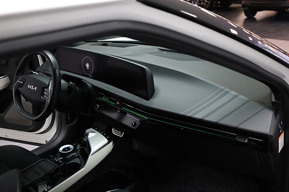 Kia EV6 17 of 23