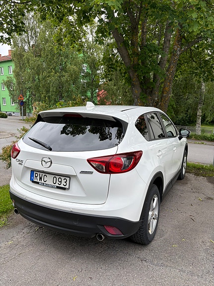 Mazda CX-5 2 of 5