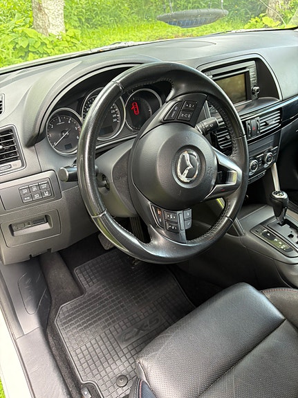 Mazda CX-5 10 of 14