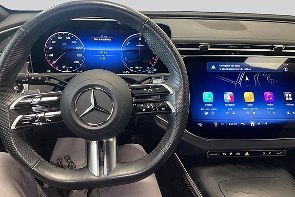 Mercedes-Benz E300 de 7 of 11