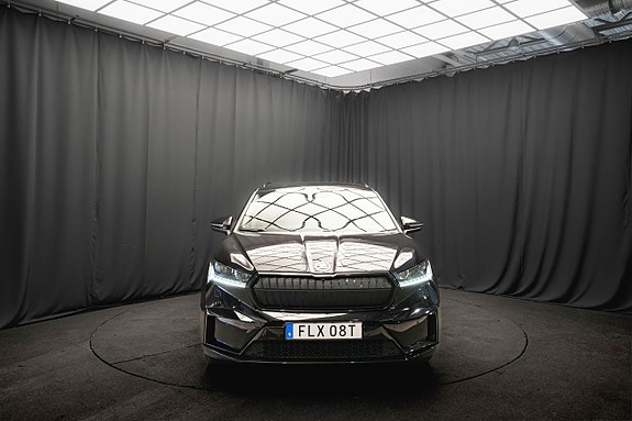 Skoda Enyaq 4 of 5