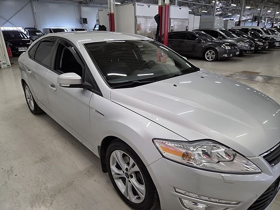 Ford Mondeo 3 of 5