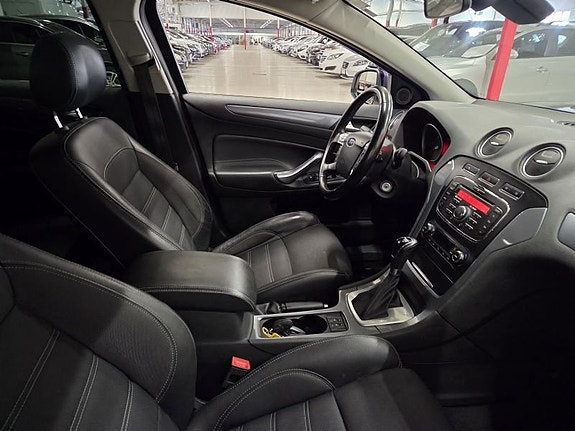 Ford Mondeo 4 of 5