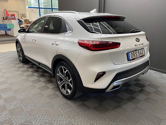 Kia XCeed 3 of 8