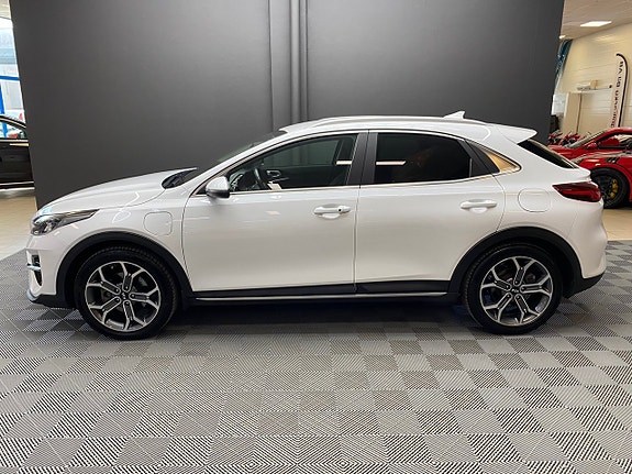 Kia XCeed 2 of 8