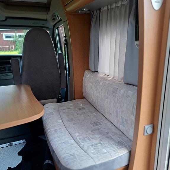Renault Knaus Sun Ti 6 of 11