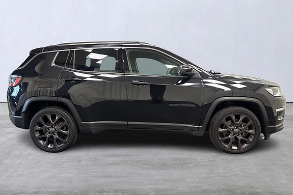Jeep Compass 3 of 5