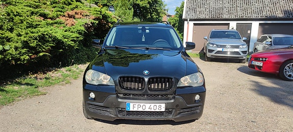 BMW X5 3 of 10