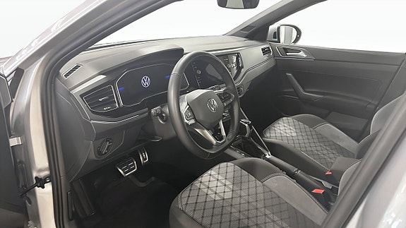Volkswagen Taigo 7 of 12