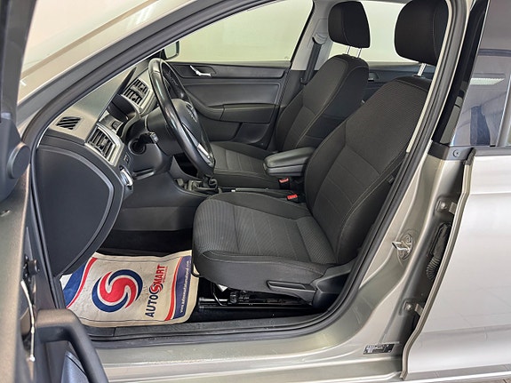 Skoda Rapid Spaceback 10 of 13