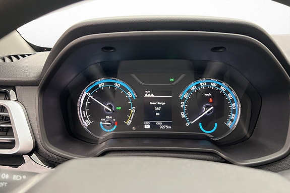 Maxus T90 EV 17 of 27