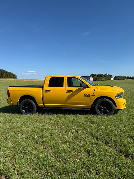 Dodge RAM 1500 4 of 5