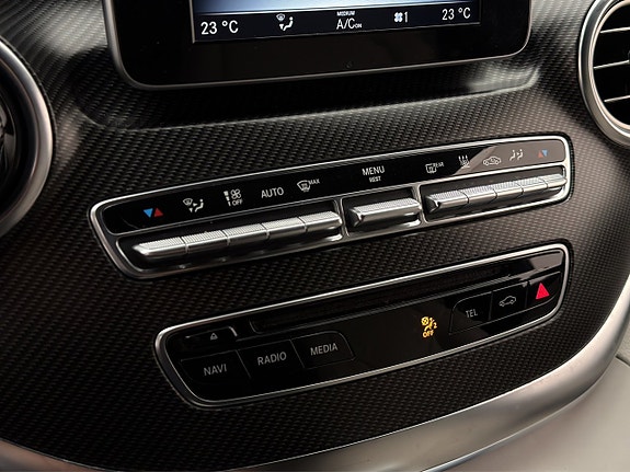 Mercedes-Benz V250 d 29 of 30