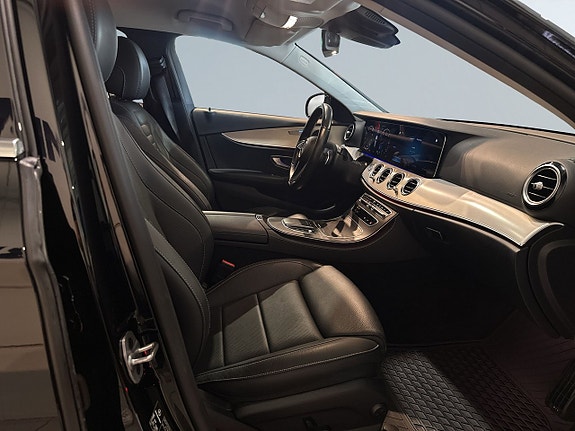 Mercedes-Benz E400 d 10 of 25
