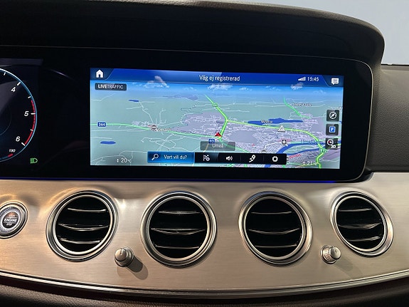 Mercedes-Benz E400 d 15 of 25