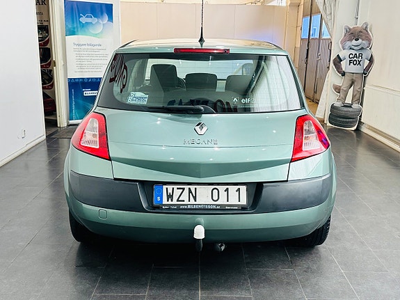 Renault Megane 8 of 16