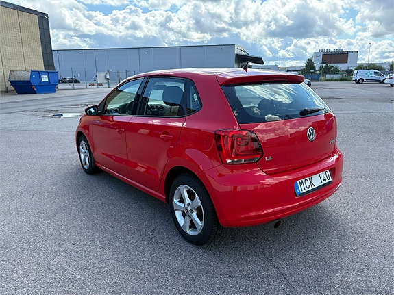 Volkswagen Polo 3 of 5
