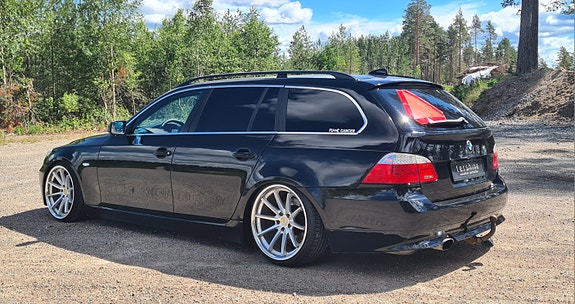 BMW 520d 3 of 8