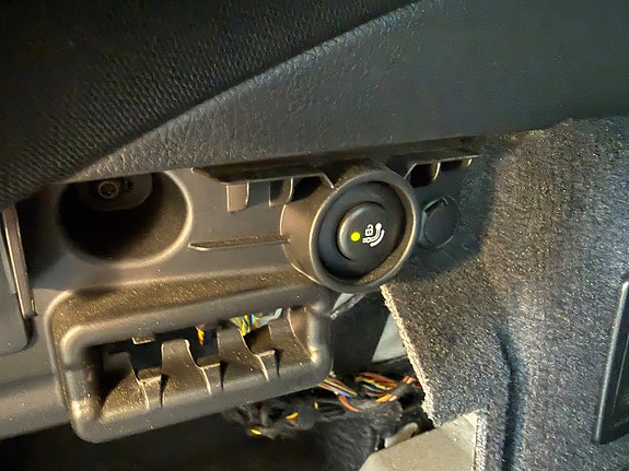 BMW 320d 27 of 30