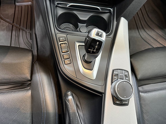 BMW 320d 22 of 30