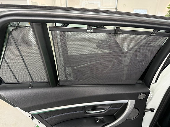BMW 320d 29 of 30